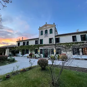  Bed & Breakfast Gradenigo Italy