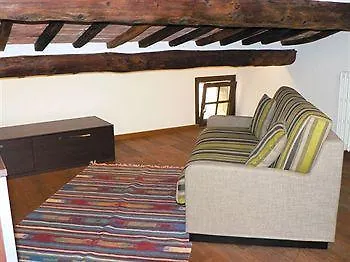 维可罗德洛斯特酒店 Montepulciano Stazione 意大利
